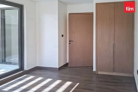 Radový dom v Dubai, SAE 4 spálne, 144 m2 č. 763349 - Fotografia 12