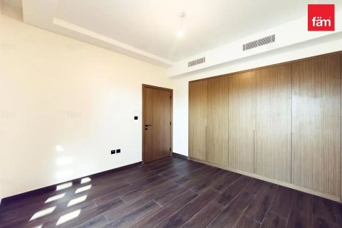 Radový dom v Dubai, SAE 4 spálne, 144 m2 č. 763349 - Fotografia 13