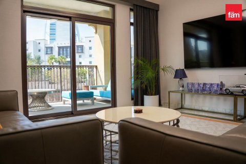 Appartement te koop in Umm Suqeim, Dubai, VAE 3 slaapkamers, 171.3 vr.m., nr 763351 - foto 2