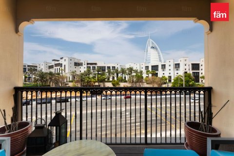 Apartment sa Umm Suqeim, Dubai, UAE 3 silid-tulugan, 171.4 sq.m. № 763351