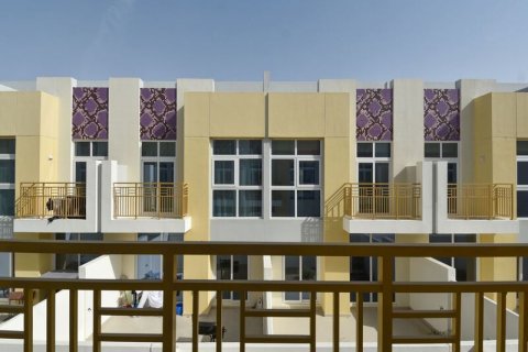 DAMAC Hills (Akoya by DAMAC), Dubai, संयुक्त अरब अमीरात में टाउनहाउस, 3 बेडरूम, 112.24 वर्ग मीटर, संख्या 637792 - फ़ोटो 1
