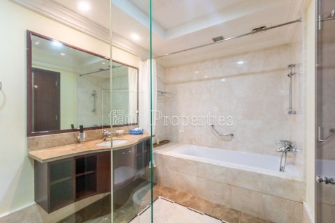 Apartemen di Palm Jumeirah, Dubai, UEA 2 kamar tidur, 153 m2 nomor 634543 - foto 15