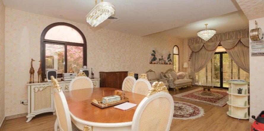 Villa itt: Mudon, Dubai, EAE, 4 hálószoba, 389 m², azonosító: 706339