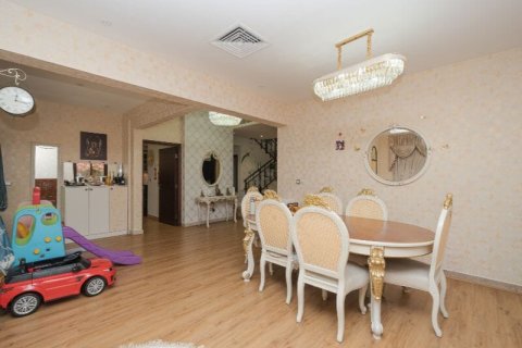 Villa itt: Mudon, Dubai, EAE, 4 hálószoba, 389 m², azonosító: 706339 - fénykép 3