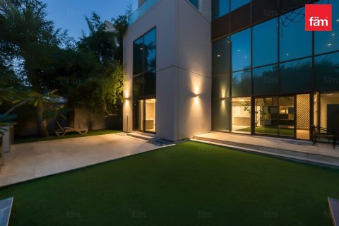 Vila u gradu Meydan, Dubai, UAE 6 spavaće sobe, 512 m2 Br. 678246 - Slika 18