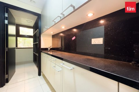 Vila u gradu Meydan, Dubai, UAE 6 spavaće sobe, 512 m2 Br. 678246 - Slika 11