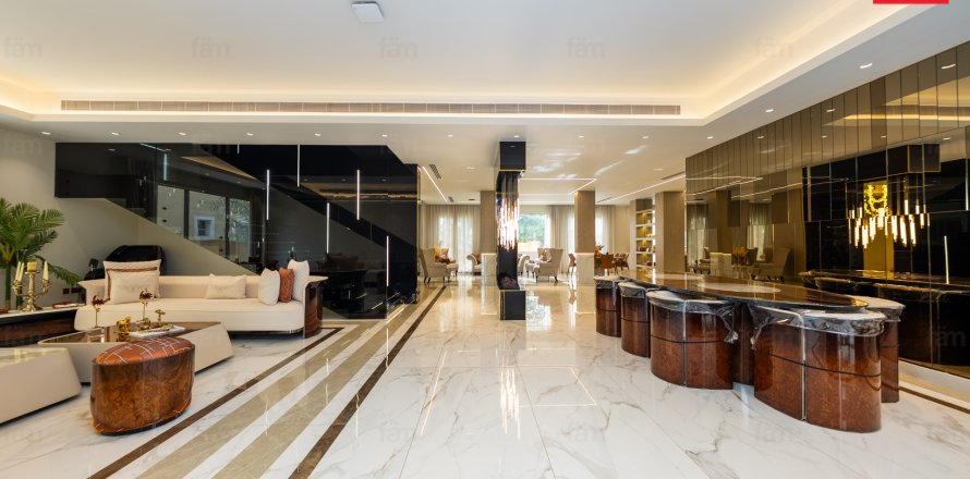 Villa i Dubai, UAE 7 soveværelser, 604.6 kvm № 678248