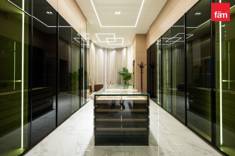 Villa til salg i Dubai, UAE 7 soveværelser, 604.6 kvm № 678248 - foto 15