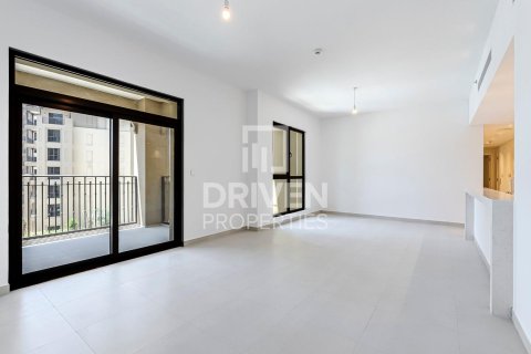 Apartament de vânzare în Umm Suqeim, Dubai, EAU 3 dormitoare, 179 mp. №653023 - poză 1