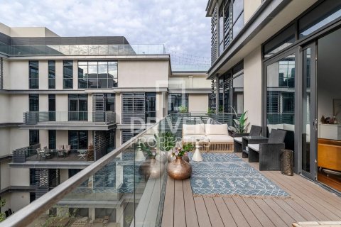 Duplex sa City Walk, Dubai, UAE 4 silid-tulugan, 273 sq.m. № 653017 - larawan 20