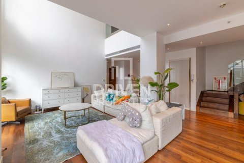 Duplex sa City Walk, Dubai, UAE 4 silid-tulugan, 273 sq.m. № 653017 - larawan 4