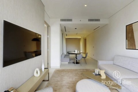 Huoneisto Downtown Dubai (Downtown Burj Dubai), Arabiemiraatit 2 makuuhuonetta, 108.1 m2 № 669201 - kuva 2