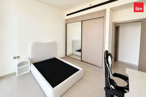 Apartment in Dubai, UAE 2 bedrooms, 161.5 sq.m. № 751988 - photo 4