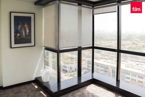 Zyrë në Dubai, Emiratet e Bashkuara Arabe 102.5 m2. № 629212 - Foto 7