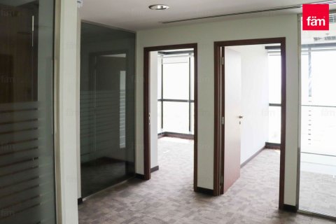 Zyrë në Dubai, Emiratet e Bashkuara Arabe 102.5 m2. № 629212 - Foto 5