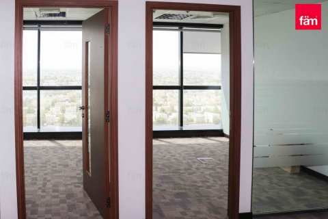 Zyrë në Dubai, Emiratet e Bashkuara Arabe 102.5 m2. № 629212 - Foto 10