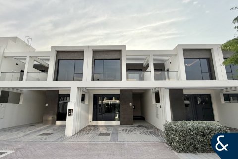 Stadthaus zum Verkauf in DAMAC Hills (Akoya by DAMAC), Dubai, VAE 4 Schlafzimmer, 186 m2 Nr. 684844 - Foto 2