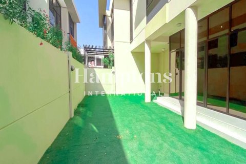 خانه شهری برای اجاره در DAMAC Hills (Akoya by DAMAC)، Dubai، امارات متحده عربی 3 خوابه ، 191.84469500 متر مربع ، شماره 685569 - تصویر 3