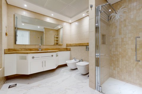 Apartman u gradu Jumeirah Beach Residence, Dubai, UAE 2 spavaće sobe, 153.1 m2 Br. 750391 - Slika 16
