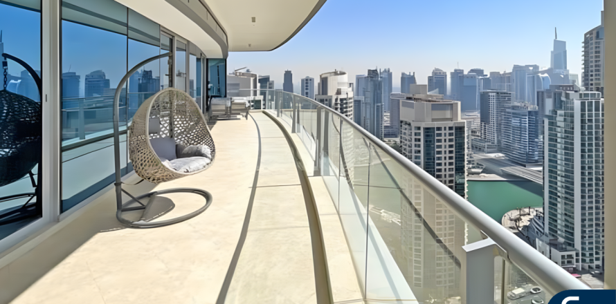 Apartment in Dubai Marina, Dubai, UAE 2 bedrooms, 155 sq.m. № 698199