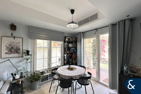 Βίλα σε The Springs, Dubai, ΗΑΕ 2 υπνοδωμάτια, 157 τ.μ. Αρ. 698194 - φωτογραφία 4