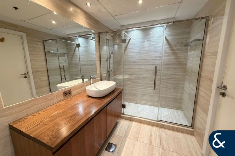 Dubai Marina, Dubai, संयुक्त अरब अमीरात में अपार्टमेंट, 2 बेडरूम, 127 वर्ग मीटर, संख्या 698196