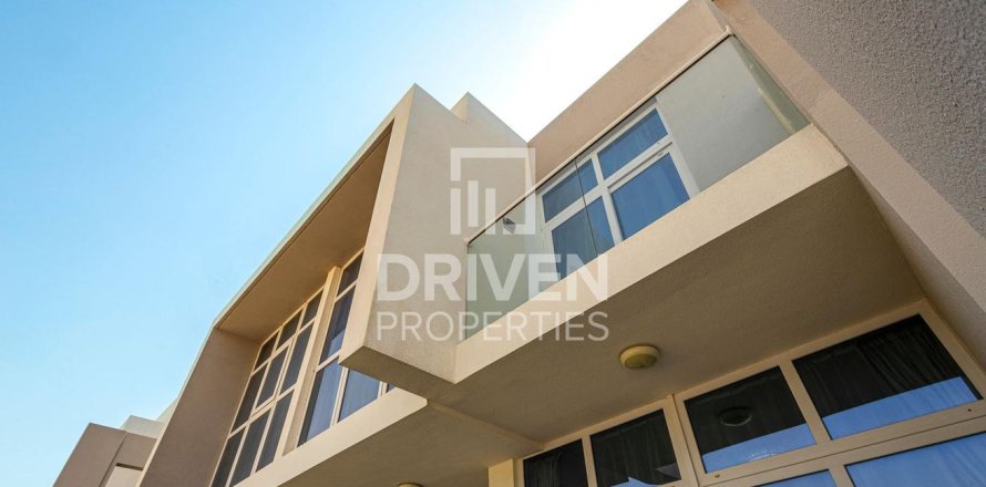 Adosado en DAMAC Hills (Akoya by DAMAC), Dubai, EAU 3 dormitorios, 112 m² № 682919
