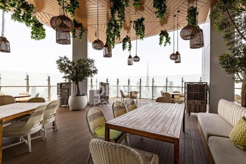 דירה למכירה ב Business Bay, Dubai, איחוד האמירויות  1 חדר שינה, 108 מ"ר, מספר 682918 - תמונה 17