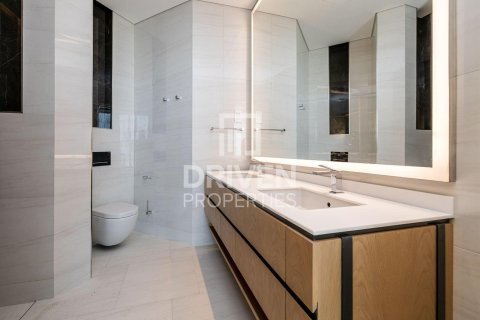 דירה למכירה ב Business Bay, Dubai, איחוד האמירויות  1 חדר שינה, 108 מ"ר, מספר 682918 - תמונה 11