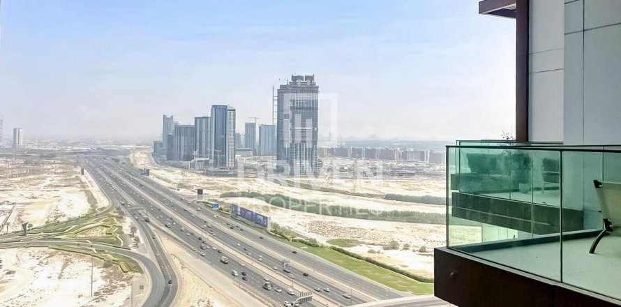 דירה ב Business Bay, Dubai, איחוד האמירויות 1 חדר שינה, 108 מ"ר מספר 682918