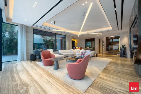 Villa in vendita a Palm Jumeirah, Dubai, EAU 4 camere da letto, 683.7 mq. № 678254 - foto 2