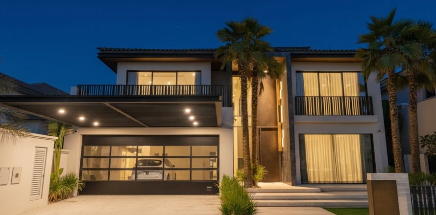 Villa a Palm Jumeirah, Dubai, EAU 4 camere da letto, 683.7 mq. № 678254