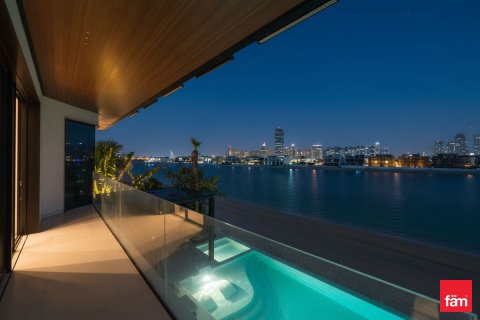 Villa in vendita a Palm Jumeirah, Dubai, EAU 4 camere da letto, 683.7 mq. № 678254 - foto 3