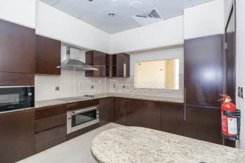Apartment til leje i Palm Jumeirah, Dubai, UAE 1 soveværelse, 121.6 kvm № 678253 - foto 5