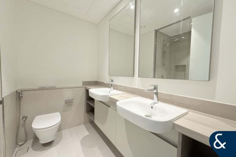 Villa til leje i Mudon, Dubai, UAE 3 soveværelser, 206 kvm № 668062 - foto 6