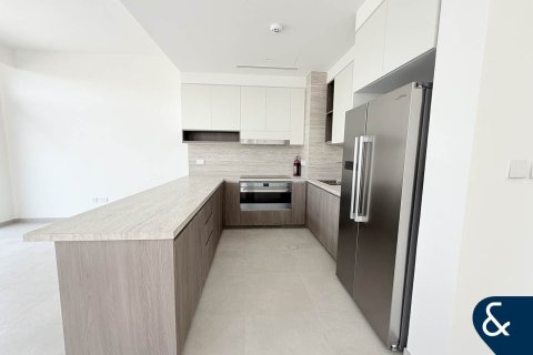 Villa til leje i Mudon, Dubai, UAE 3 soveværelser, 206 kvm № 668062 - foto 3