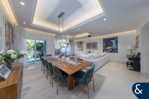 Radhus uthyres i Jumeirah Golf Estates, Dubai, UAE 3 sovrum, 267 kvm Nr. 668060 - fotografi 4