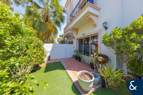 Radhus uthyres i Jumeirah Golf Estates, Dubai, UAE 3 sovrum, 267 kvm Nr. 668060 - fotografi 16