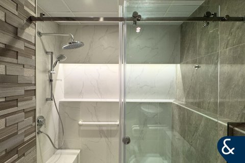 Apartament do wynajęcia w Jumeirah Beach Residence, Dubai, ZEA 3 sypialnie, 179 mkw., nr 668063 - zdjęcie 12