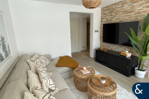 Vilă de închiriat în The Springs, Dubai, EAU 2 dormitoare, 157 mp. №668064 - poză 14