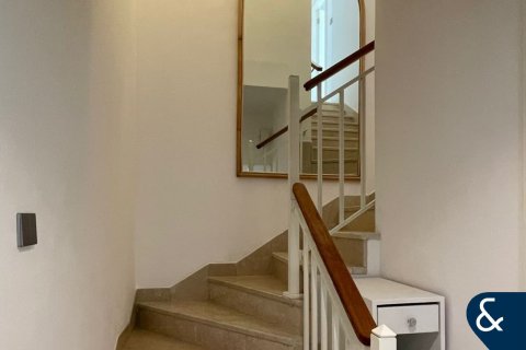 Vilă de închiriat în The Springs, Dubai, EAU 2 dormitoare, 157 mp. №668064 - poză 6