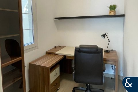 Vilă de închiriat în The Springs, Dubai, EAU 2 dormitoare, 157 mp. №668064 - poză 4