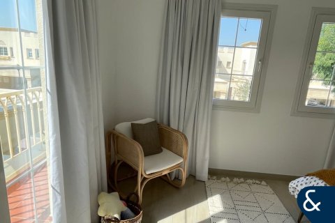 Vilă de închiriat în The Springs, Dubai, EAU 2 dormitoare, 157 mp. №668064 - poză 8