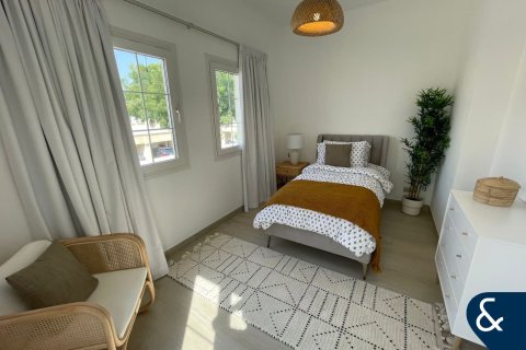 Vilă de închiriat în The Springs, Dubai, EAU 2 dormitoare, 157 mp. №668064 - poză 7