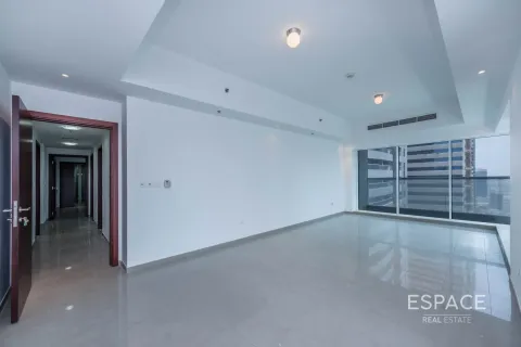 Apartment til salg i Dubai Marina, Dubai, UAE 3 soveværelser, 366 kvm № 650327 - foto 3