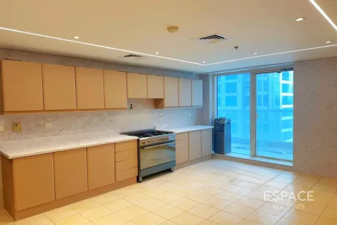 Apartment til salg i Dubai Marina, Dubai, UAE 3 soveværelser, 366 kvm № 650327 - foto 6