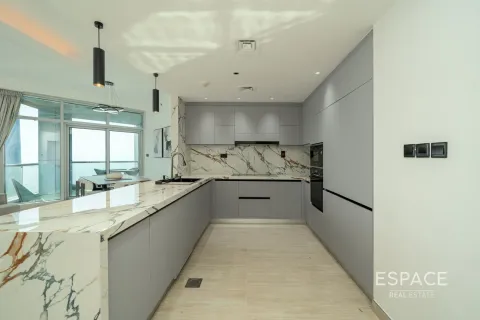 Apartment til salg i Dubai Marina, Dubai, UAE 3 soveværelser, 160 kvm № 650328 - foto 10