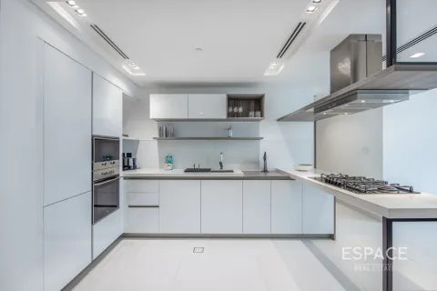 Apartamento en alquiler en Palm Jumeirah, Dubai, EAU 3 dormitorios, 200 m2 № 658573 - foto 2