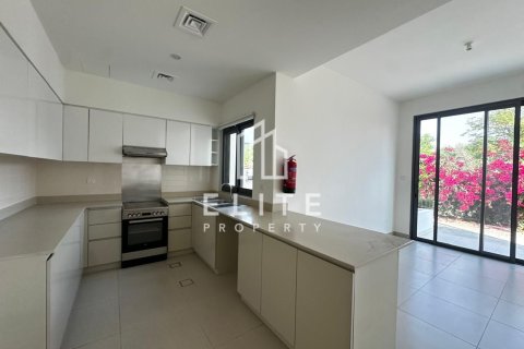 ویلا برای اجاره در Dubai Hills Estate، Dubai، امارات متحده عربی 4 خوابه ، 228 متر مربع ، شماره 736414 - تصویر 2