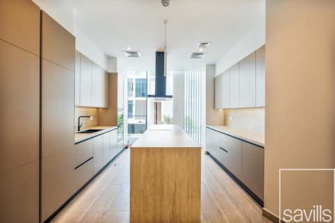 Városi lakóépület itt: Al Barari, Dubai, EAE, 4 hálószoba, 180.32 m², azonosító: 758671 - fénykép 4